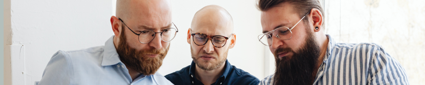 Höheres Wirtschaftsdiplom HWD kv edupool mit Teilnehmenden im Austausch
